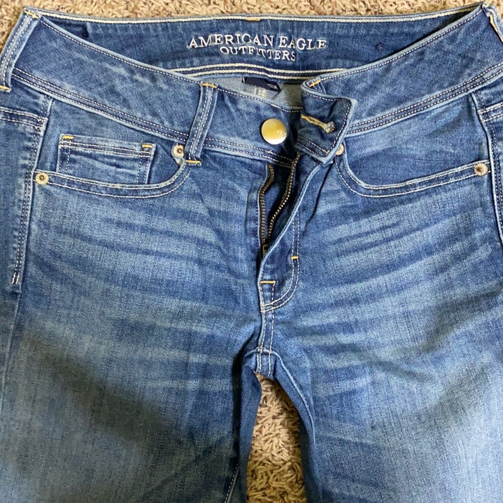 AE Kick Boot Jean - Size: 6
